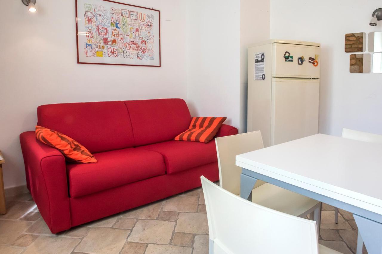 Apartament A07 - Poggio, Delizioso Bilocale Con Portico Poggio  Zewnętrze zdjęcie